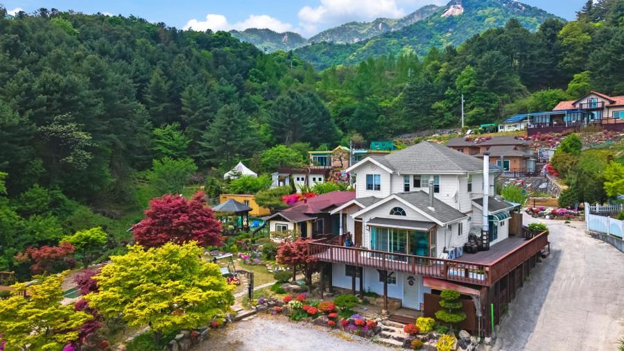 Gapyeong Yeheaden Pension โพชอน ภายนอก รูปภาพ